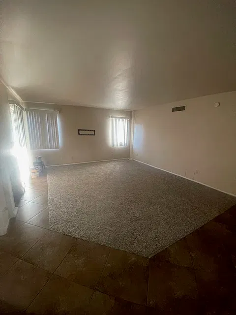 3 bed, 1650 sqft, $1,900 — Photo 2