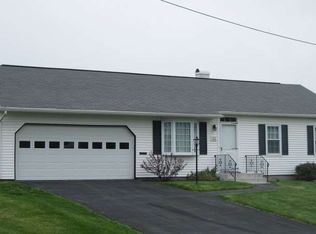 11 Sprucedale Ave, Whitesboro, NY 13492