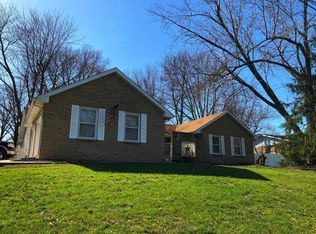 1417 Kingswood Dr, Fulton, MO 65251