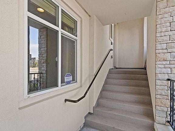5th image of 5372 Campus Dr