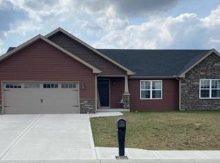 255 Diamond Ln, Crawfordsville, IN 47933