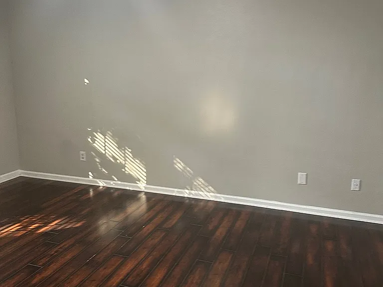827 Mission Ave — Photo 18