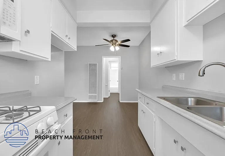26019 Oak Street — Photo 12