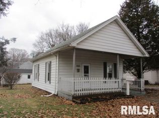 1223 Market St, Pekin, IL
