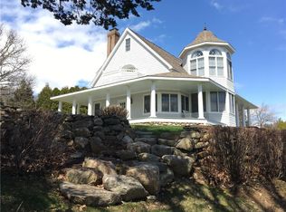 8 Kathleen Dr, Westerly, RI 02891