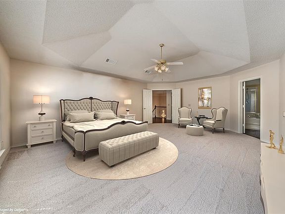 5th image of 1224 Normandy Dr