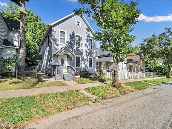 4th image of 3142 W 40th St