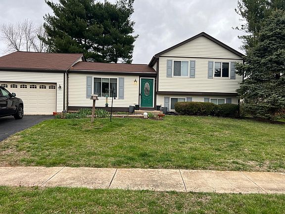 3rd image of 13008 Rock Spray Ct