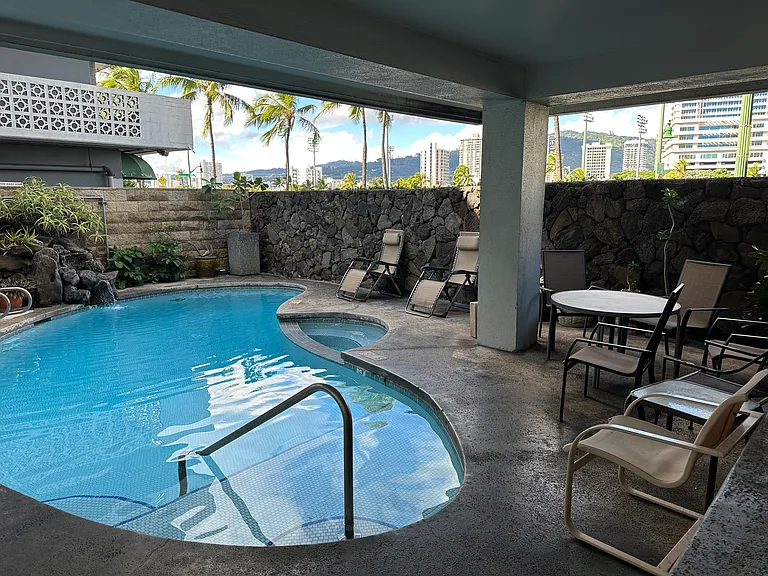 2015 Ala Wai Blvd #9C — Photo 15