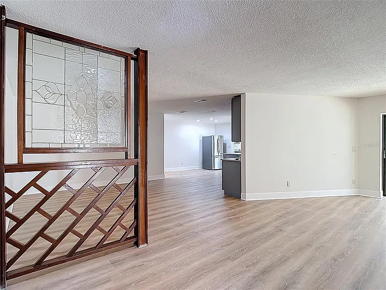 4072 Belmoor Dr — Photo 8
