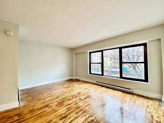 Rented by Compass | media 4