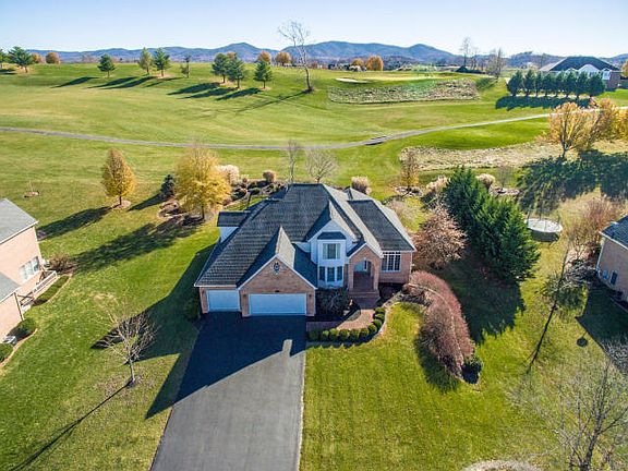 2nd image of 460 Scarlet Dr