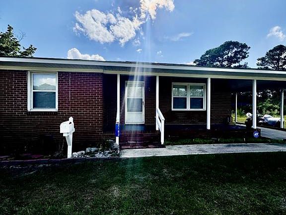 2nd image of 2182 Alamac Rd