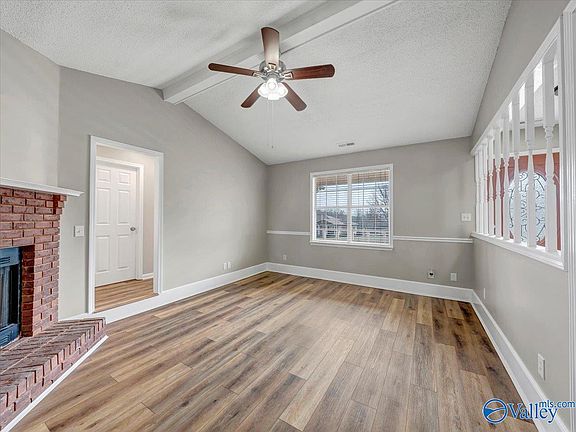 3rd image of 41 Kid Creek Dr