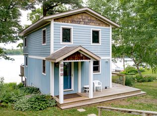 562 Round Lake Ct, Osceola, WI 54020