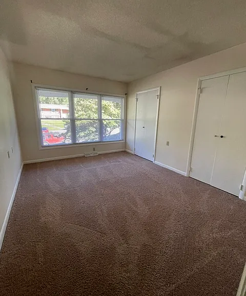 48 Dogwood Ct #E — Photo 7