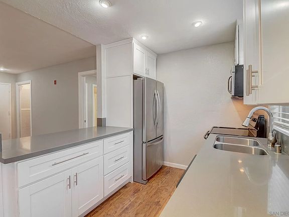 5th image of 3140 Midway Dr Unit A107