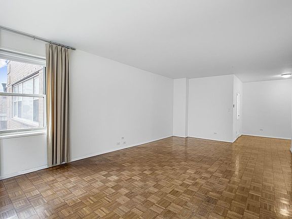 4th image of 130 E 63rd St APT 7D