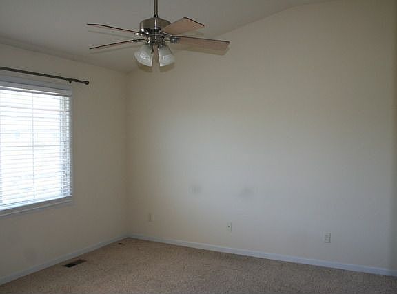 5th image of 277 Par Five Dr