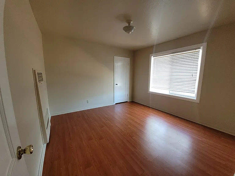 5107 Gordon Dr — Photo 12