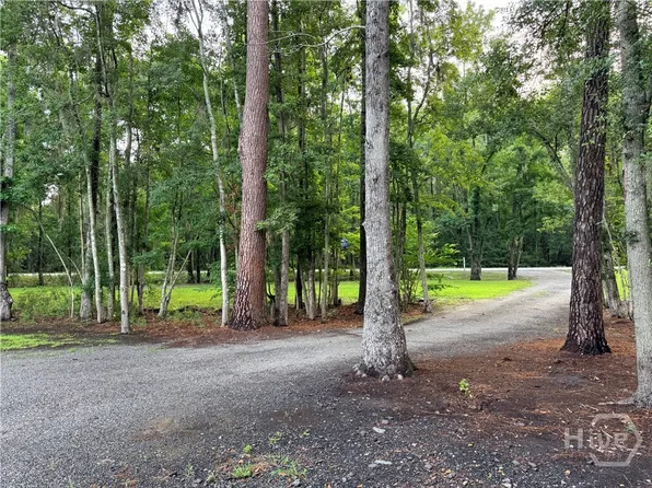 1705 Retreat Road, Riceboro, GA 31323