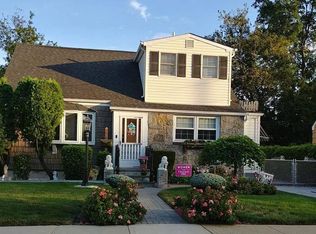 2618 Natta Blvd, Bellmore, NY 11710