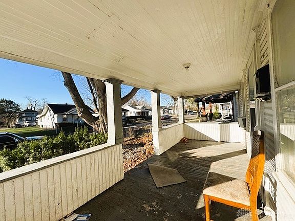 2nd image of 832 Clarkson Ave
