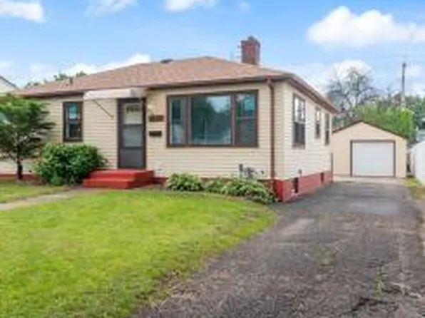 2234 3rd St E, Saint Paul, MN 55119