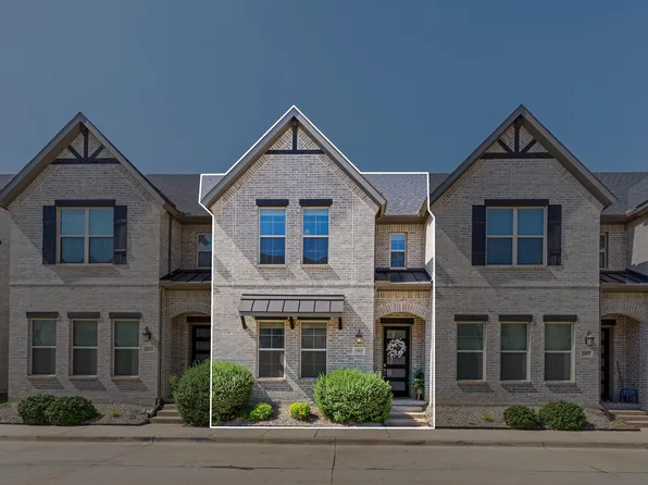 1903 Melinda Ln, Farmers Branch, TX 75234