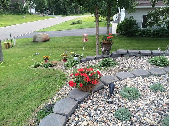 3rd image of 1817 Wildflower Ln NE
