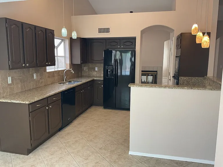 4106 E Ashurst Dr — Photo 26