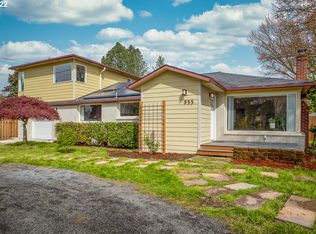 955 NE Sunrise Ln, Hillsboro, OR