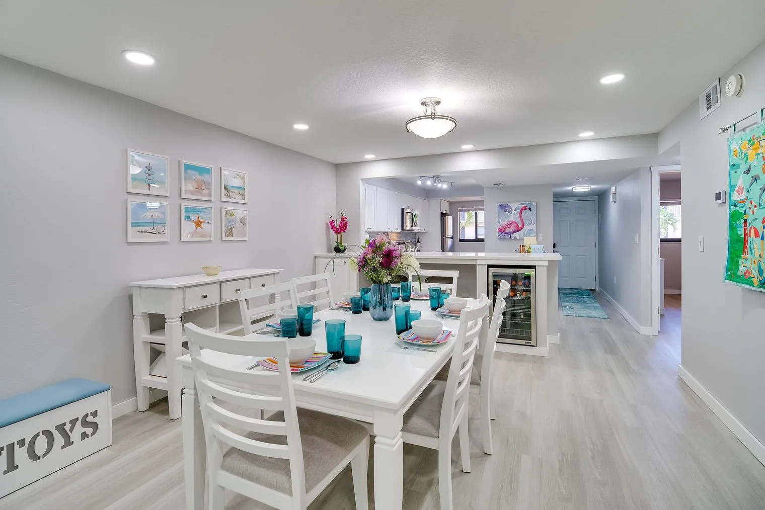 2 bed, 2.0 bath, 1237 sqft, $4,257 — Photo 4