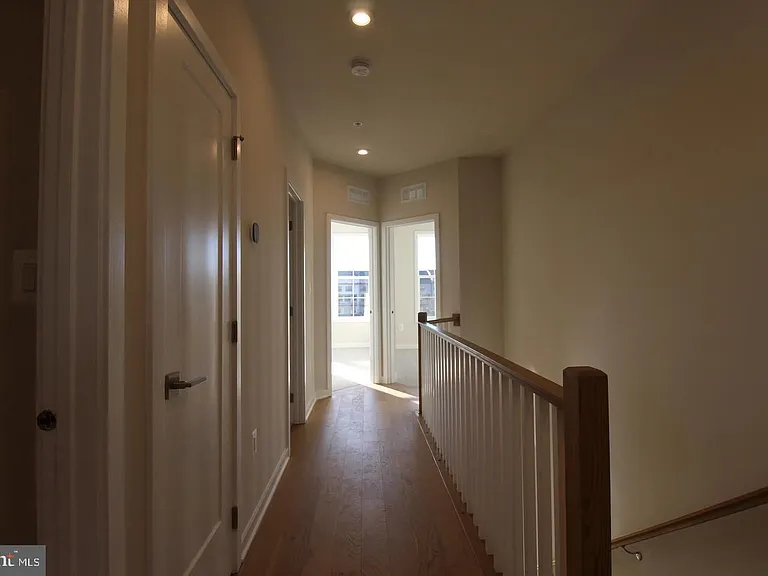 22383 Roanoke Rise Ter — Photo 17