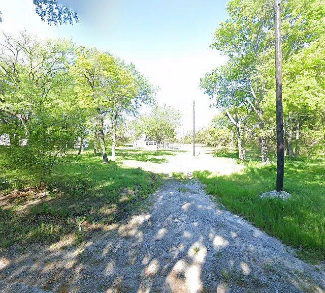 Reynolds Rd — Photo 16