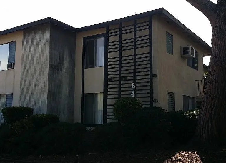 6439 Shirley Ave — Photo 5