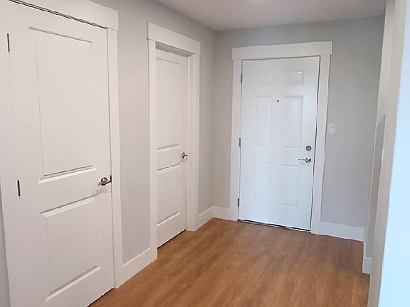 3rd image of 18 Gilbert Dr #404