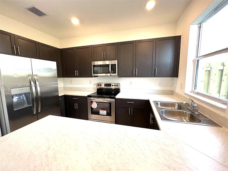 1864 SE 27th Rd #1864 — Photo 4