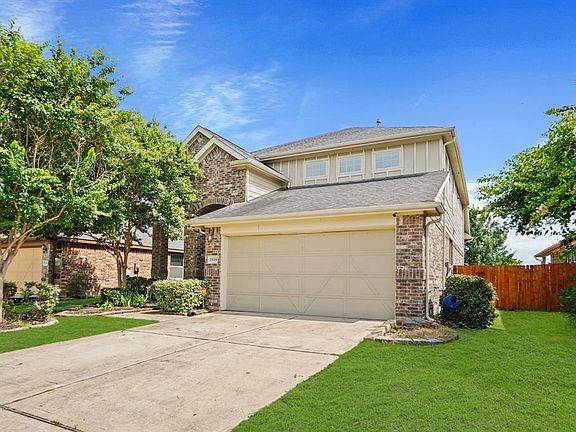 2nd image of 25019 Lakecrest Glen Drive