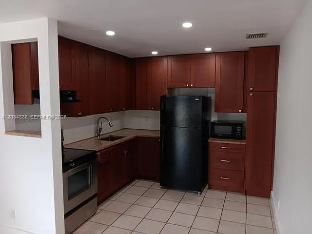Miramar Sec 2 — Photo 2
