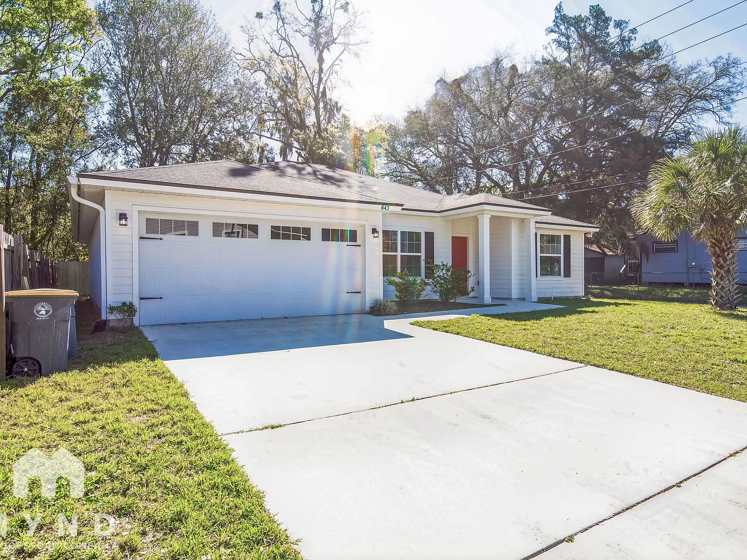 4 bed, 2.0 bath, 1760 sqft, $1,995 — Photo 2