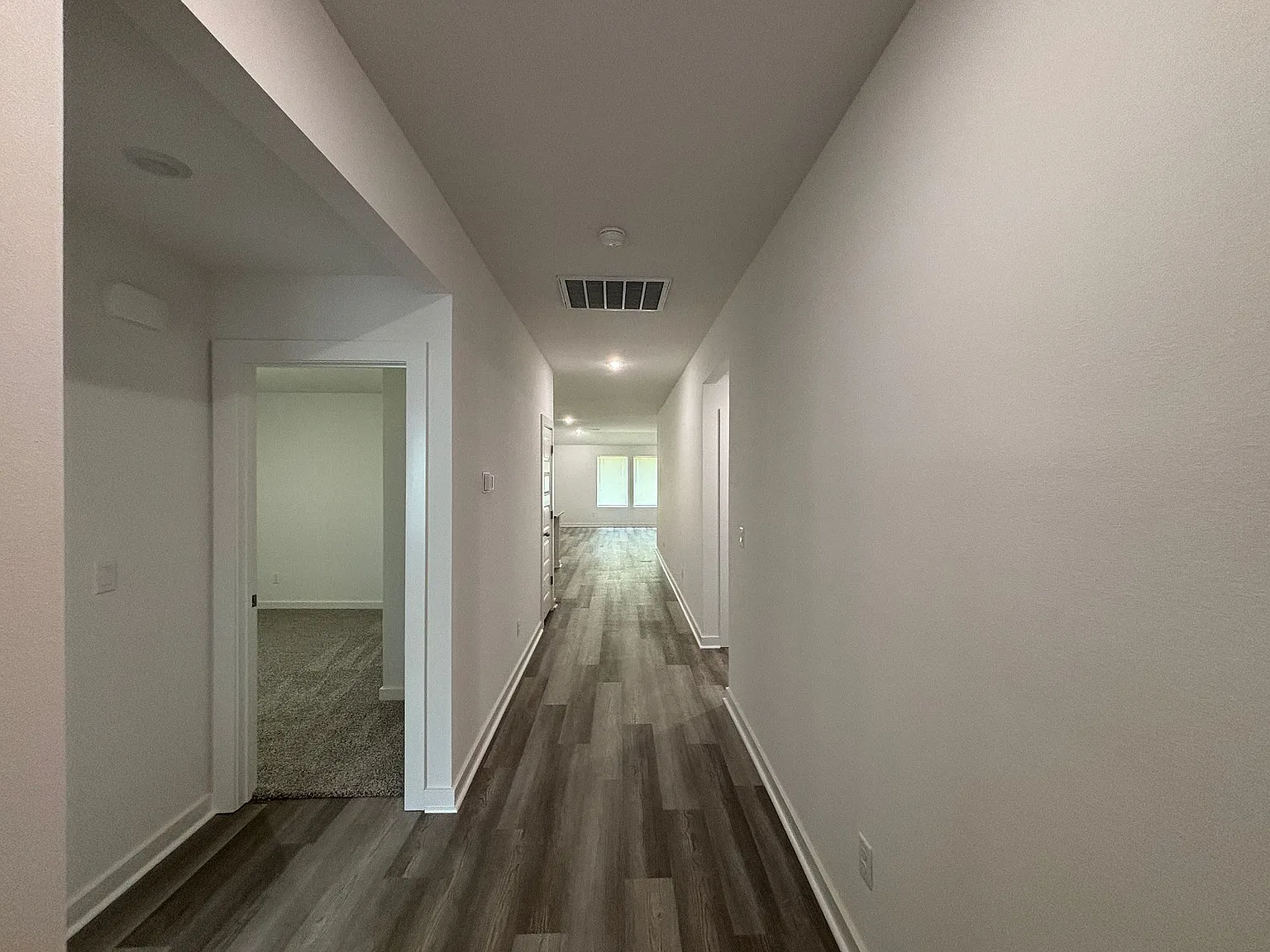 8606 Oxford Valley Dr — Photo 3