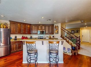 549 Warkworth Castle Ave, Las Vegas, NV 89178