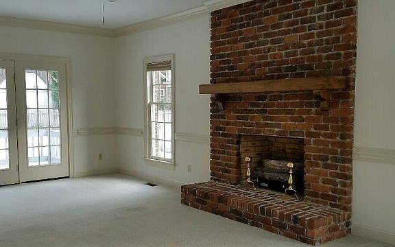 4th image of 4013 Brassfield Dr