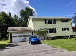 200 Waldorf Pkwy, Syracuse, NY 13224