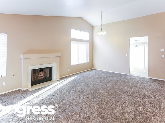 2nd image of 1409 Desert Ridge Ave