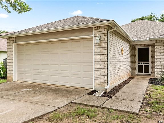 4th image of 3409 Columbia Drive