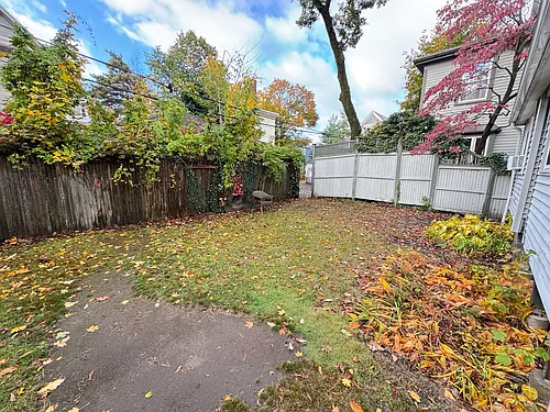 10 Prentiss St #1A Photo 1