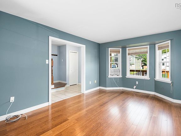 3rd image of 240 James St
