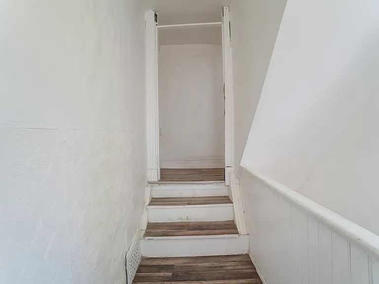 1768 Williams Ave — Photo 11
